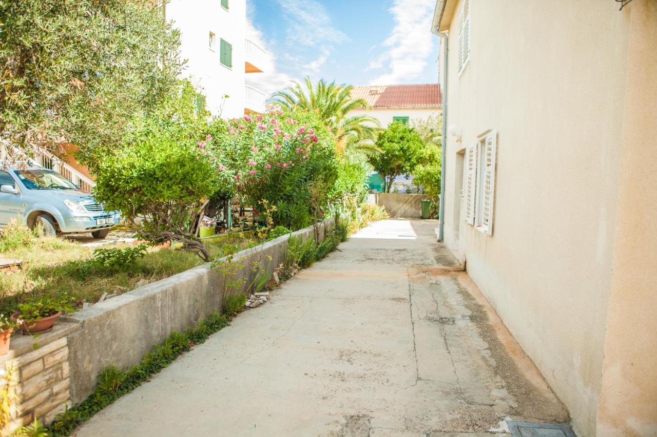 Apartments Alma Novalja Εξωτερικό φωτογραφία