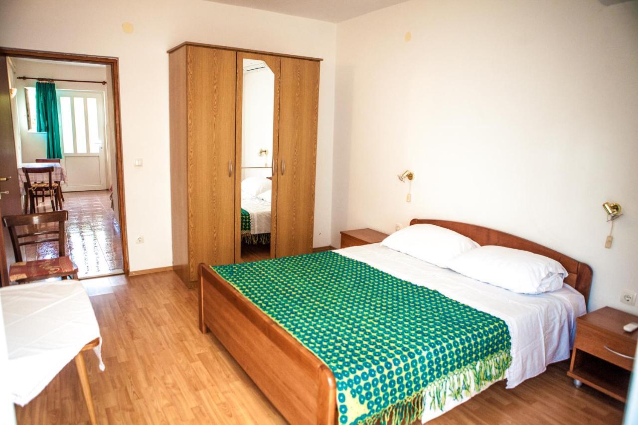 Apartments Alma Novalja Εξωτερικό φωτογραφία
