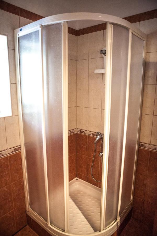 Apartments Alma Novalja Εξωτερικό φωτογραφία